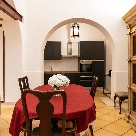 Lejlighed Palazzo Barone *