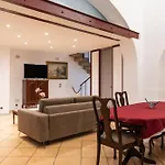 Appartamento Palazzo Barone *