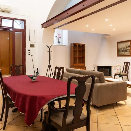 Apartment Palazzo Barone *