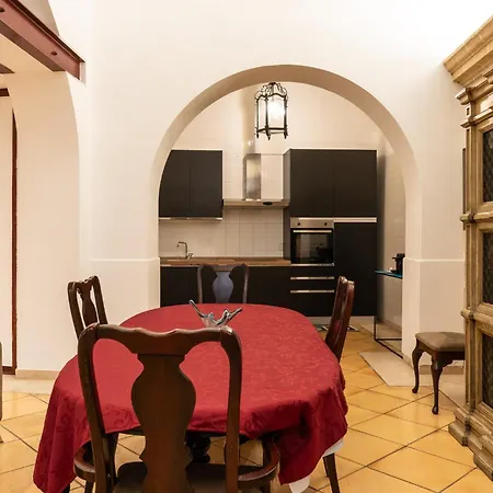 Apartment Palazzo Barone Bari